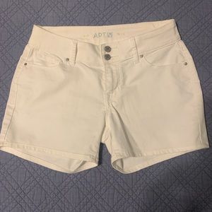 White Apt 9 shorts